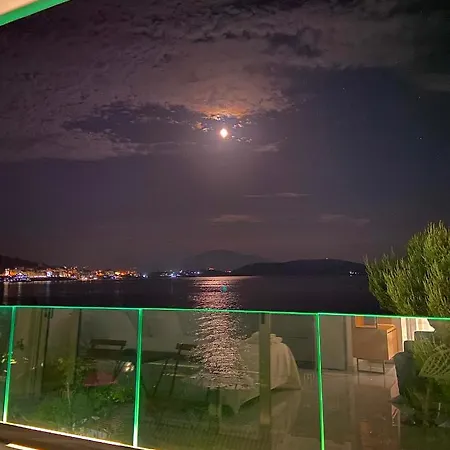 Apartment Sea Horizon Vsl & *